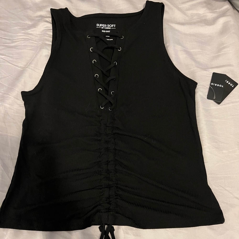 Black ribbed tank top